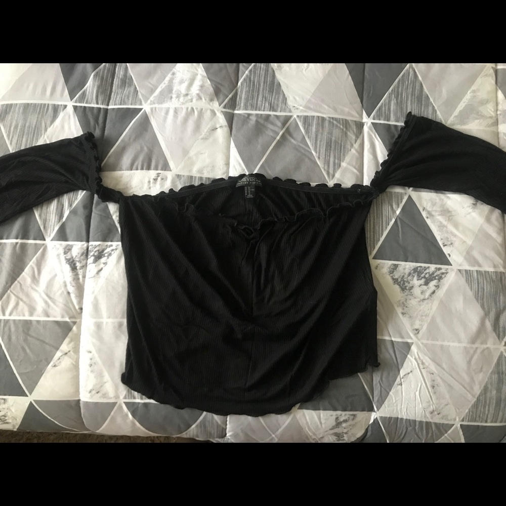 Black off the shoulder knitted crop top - F21